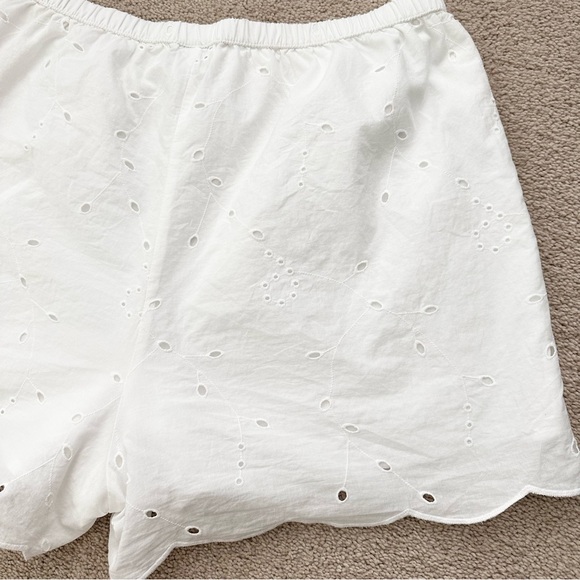 White Eyelet Boxer Scalloped Shorts - High Rise Pull On Elastic Waistband Shorts - Picture 7 of 13